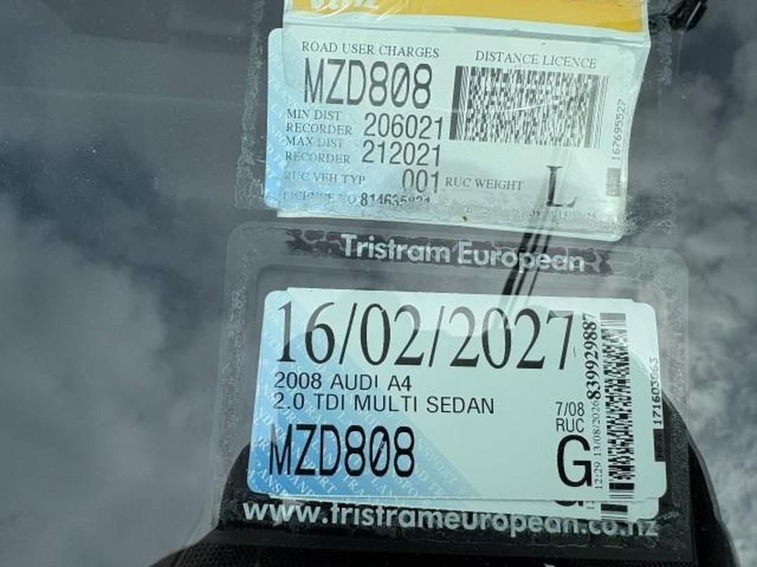 Photo '7' of Audi A4 TDI Multi Photo '7' of Audi A4 TDI Multi