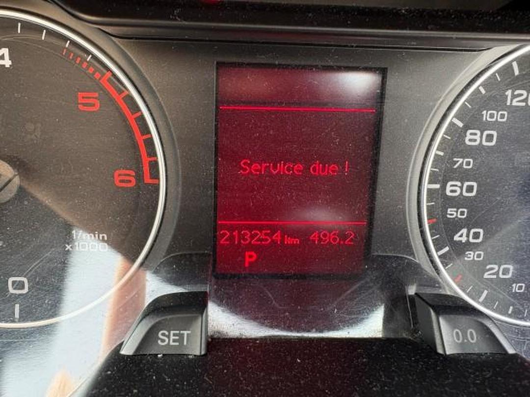 Photo '10' of Audi A4 TDI Multi Photo '10' of Audi A4 TDI Multi