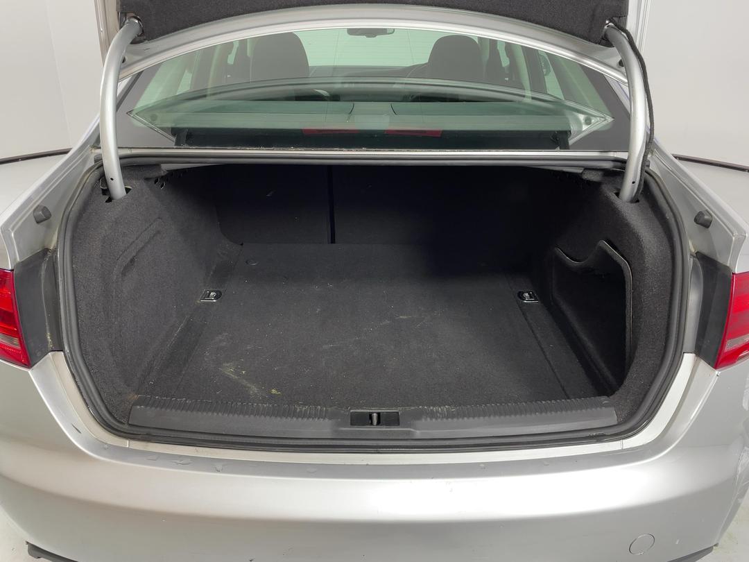 Photo '14' of Audi A4