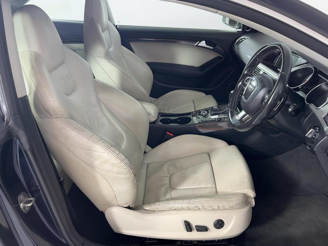 Photo '16' of Audi A5