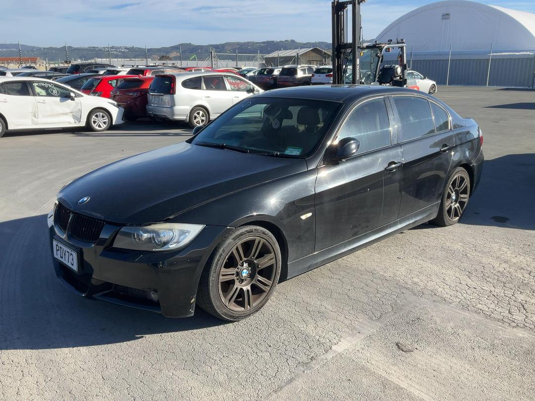 Photo '4' of BMW 3 Series 335I