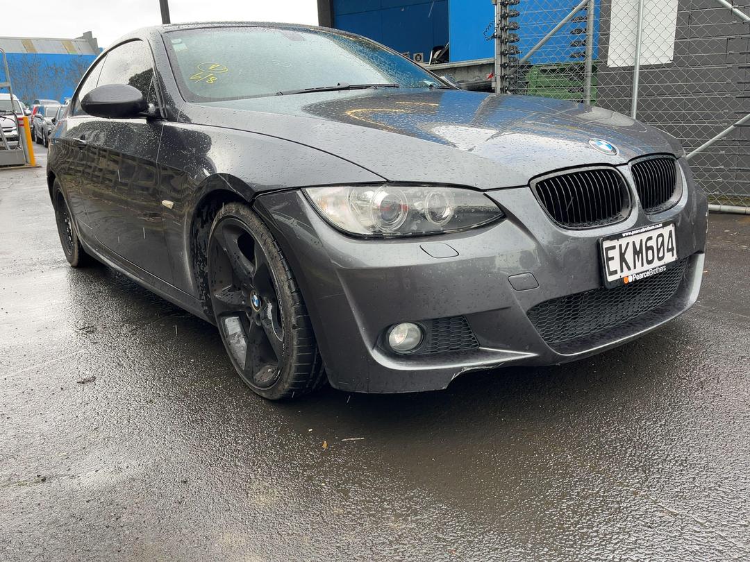Photo '3' of BMW 3 Series Photo '3' of BMW 3 Series
