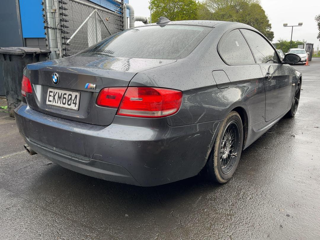 Photo '5' of BMW 3 Series Photo '5' of BMW 3 Series