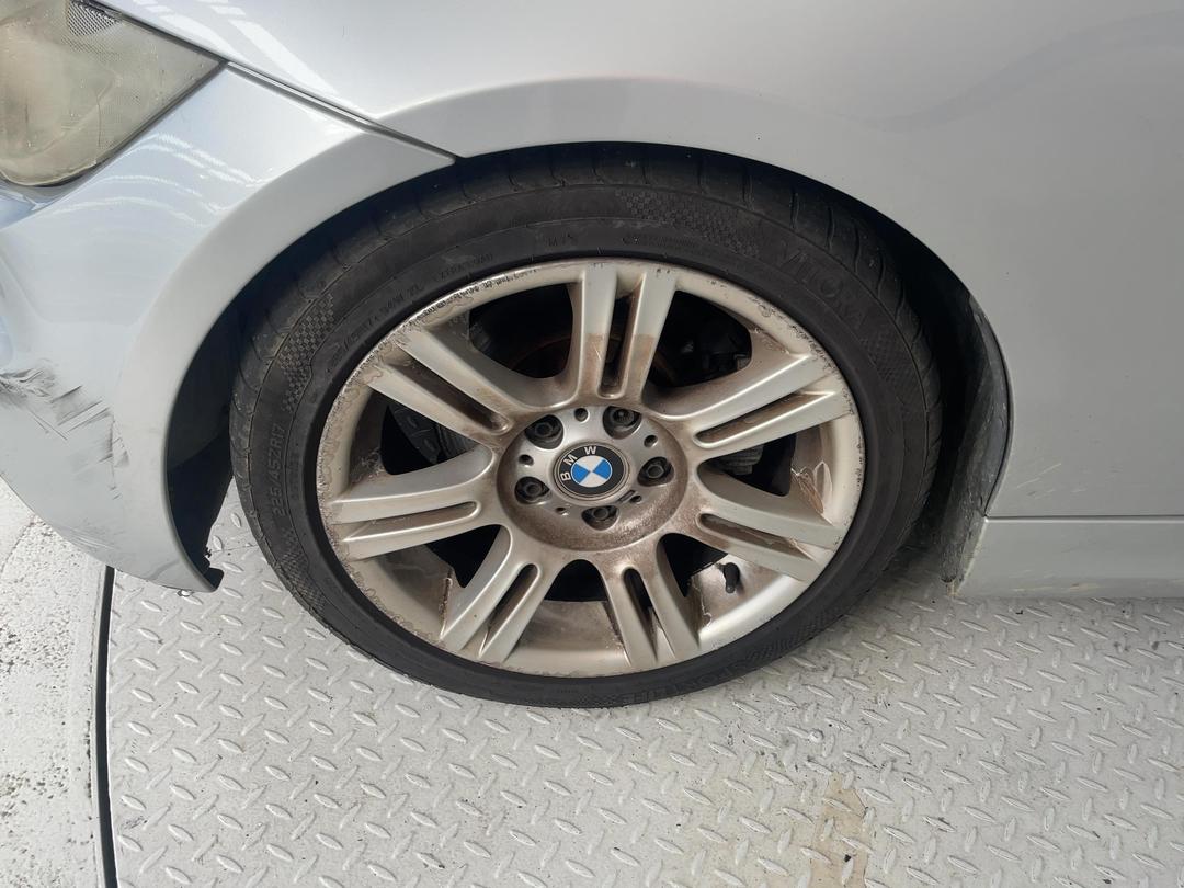 Photo '10' of BMW 3 Series