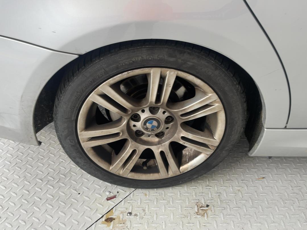 Photo '12' of BMW 3 Series