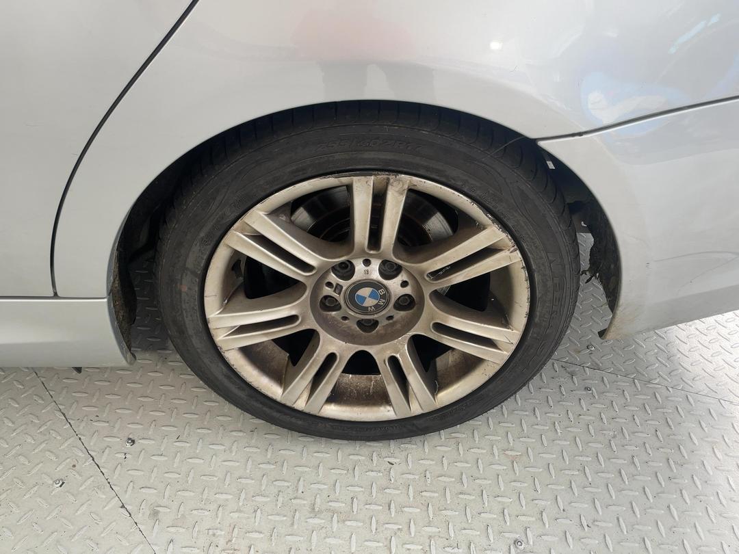 Photo '11' of BMW 3 Series