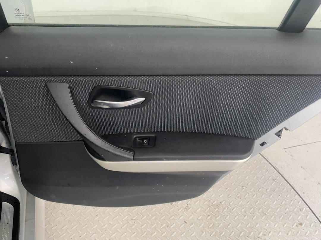 Photo '19' of BMW 3 Series