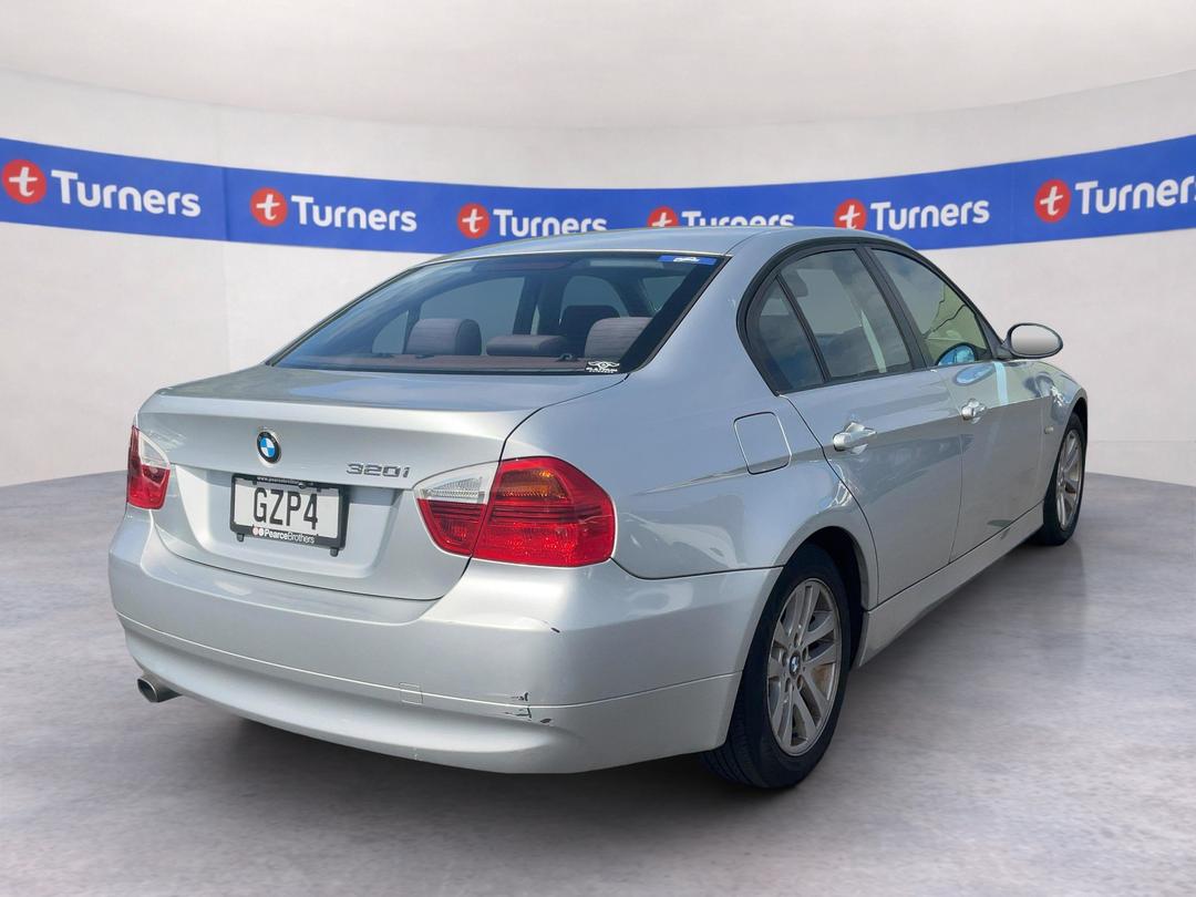 Photo '4' of BMW 3 Series 320I Photo '4' of BMW 3 Series 320I