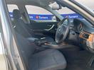 Thumbnail '6' of BMW 3 Series 320I