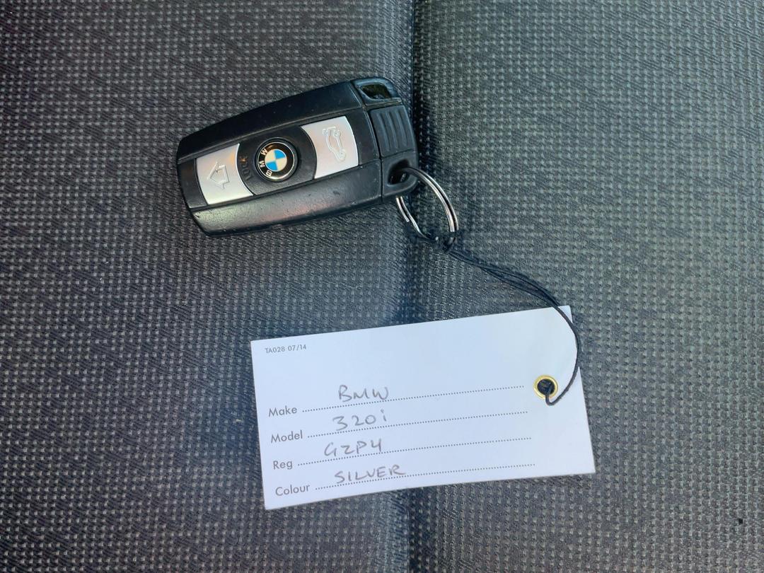 Photo '7' of BMW 3 Series 320I Photo '7' of BMW 3 Series 320I