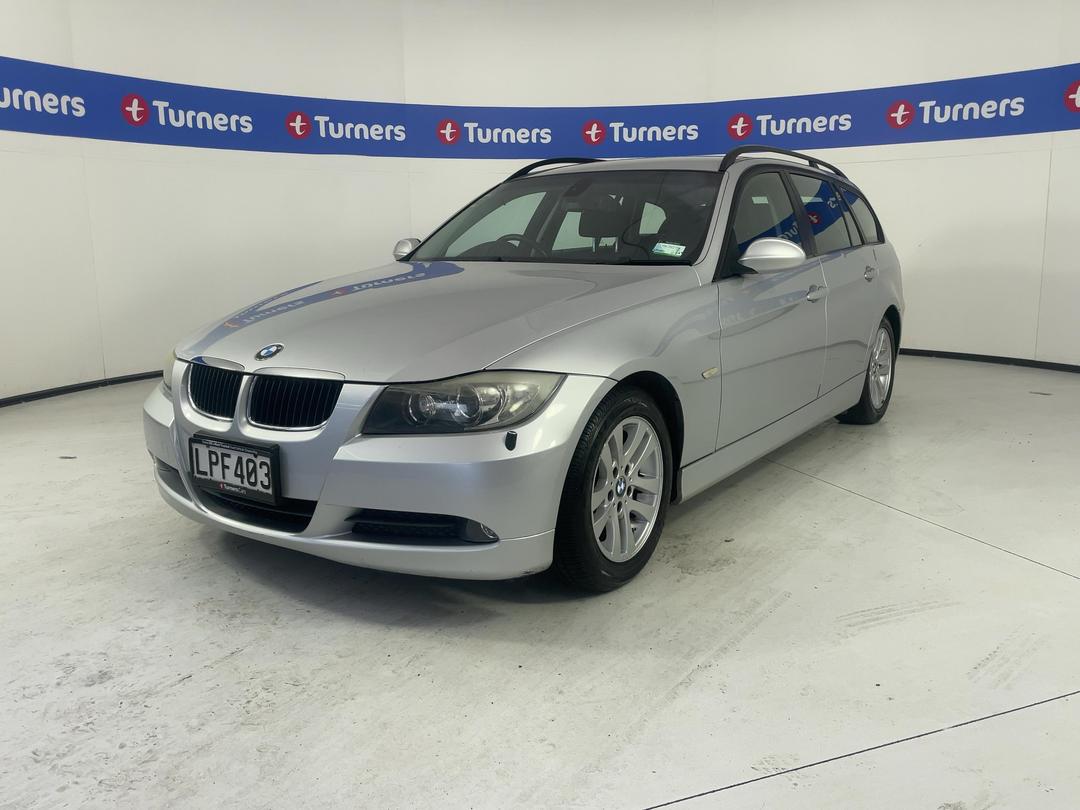 Photo '3' of BMW 3 Series 320I Touring Photo '3' of BMW 3 Series 320I Touring