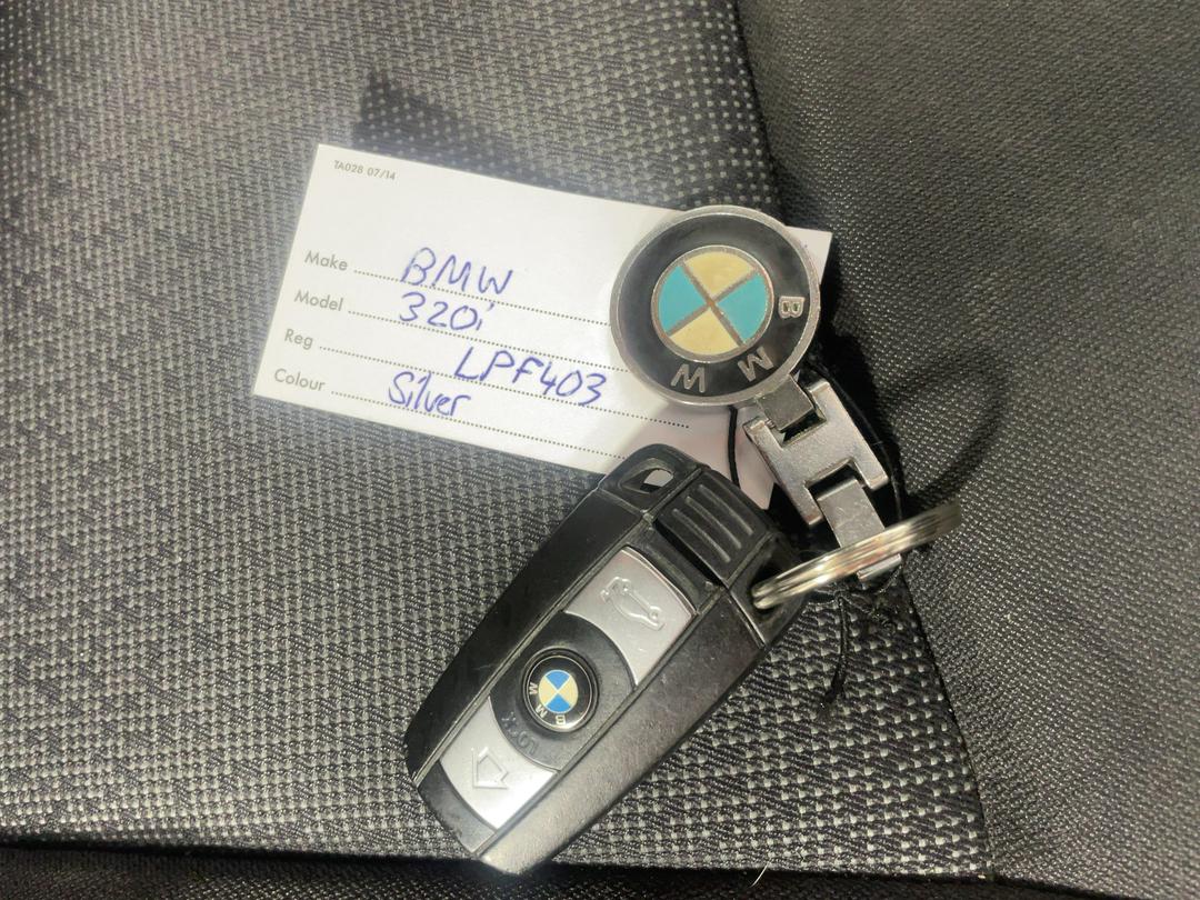 Photo '20' of BMW 3 Series 320I Touring Photo '20' of BMW 3 Series 320I Touring