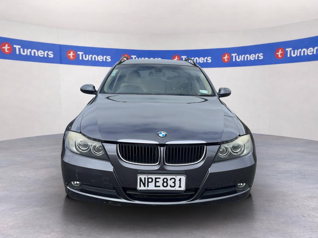 Photo '2' of BMW 3 Series 320I Touring