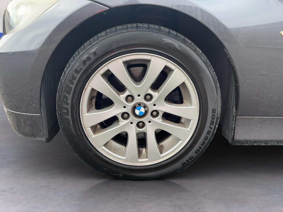 Photo '8' of BMW 3 Series 320I Touring