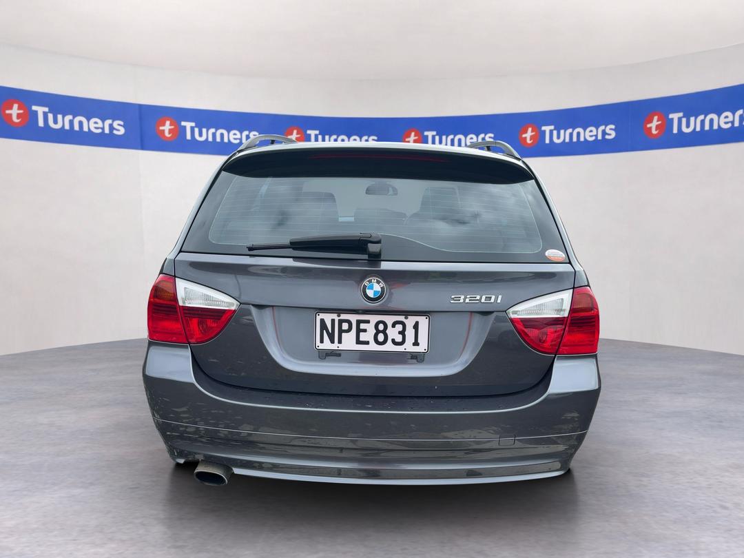 Photo '5' of BMW 3 Series 320I Touring