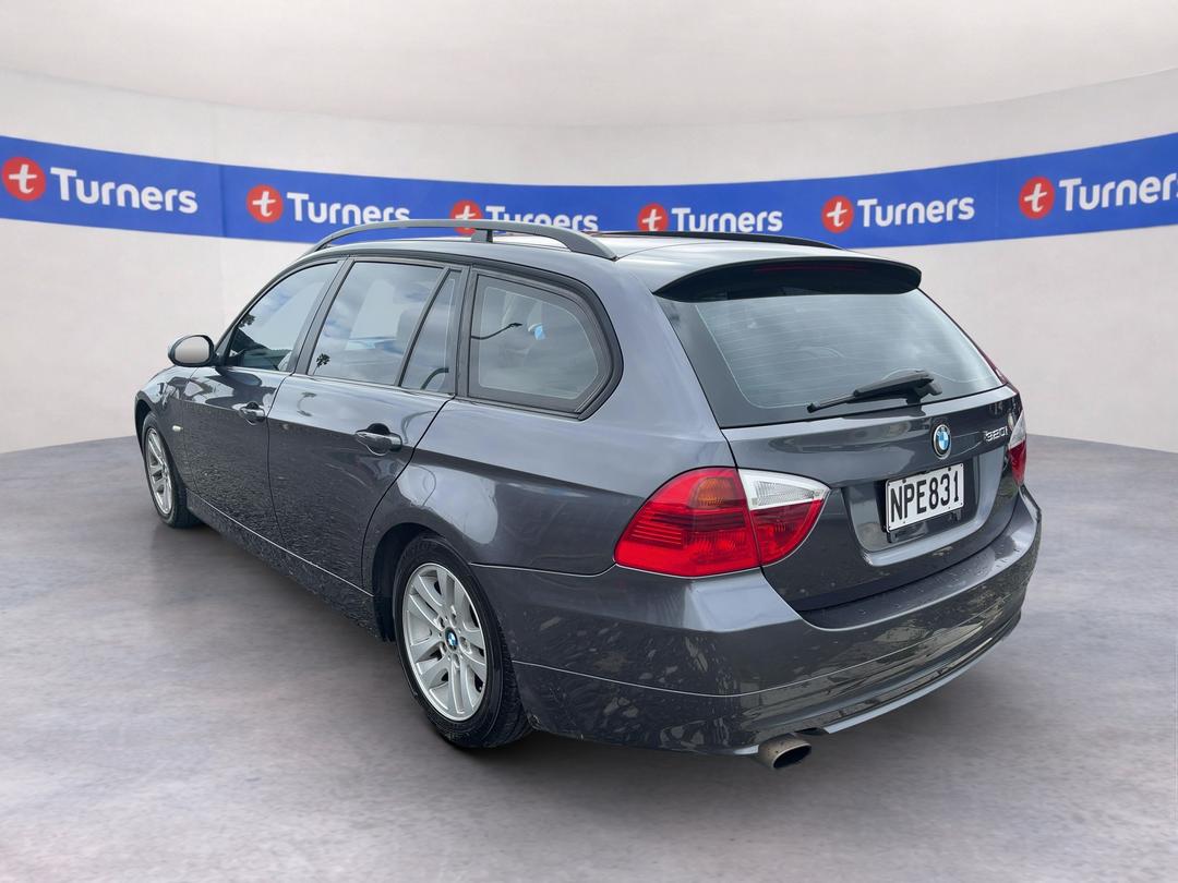 Photo '4' of BMW 3 Series 320I Touring