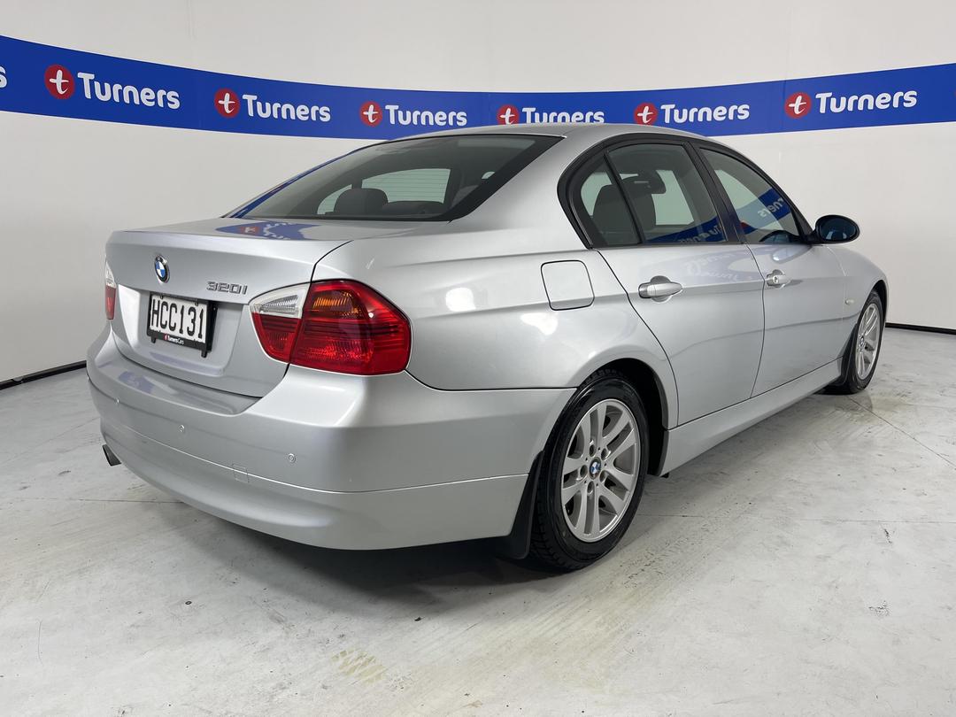 Photo '6' of BMW 320I