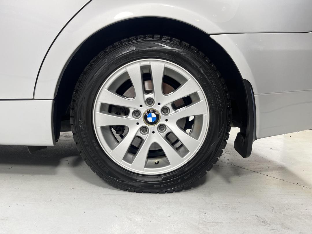 Photo '9' of BMW 320I