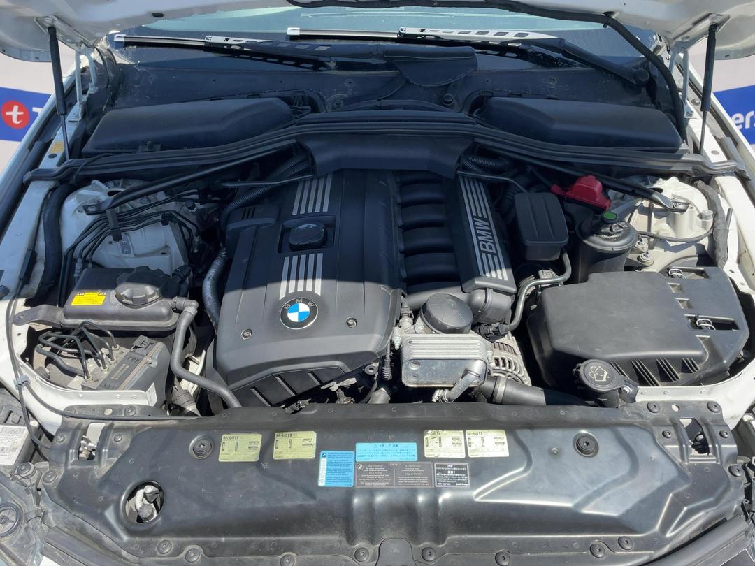 Photo '11' of BMW 5 Series 525I Photo '11' of BMW 5 Series 525I