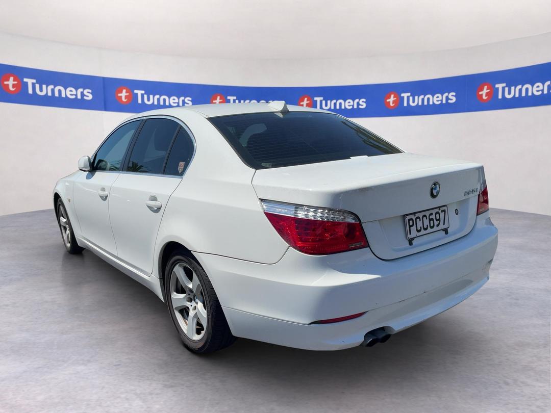 Photo '4' of BMW 5 Series 525I Photo '4' of BMW 5 Series 525I