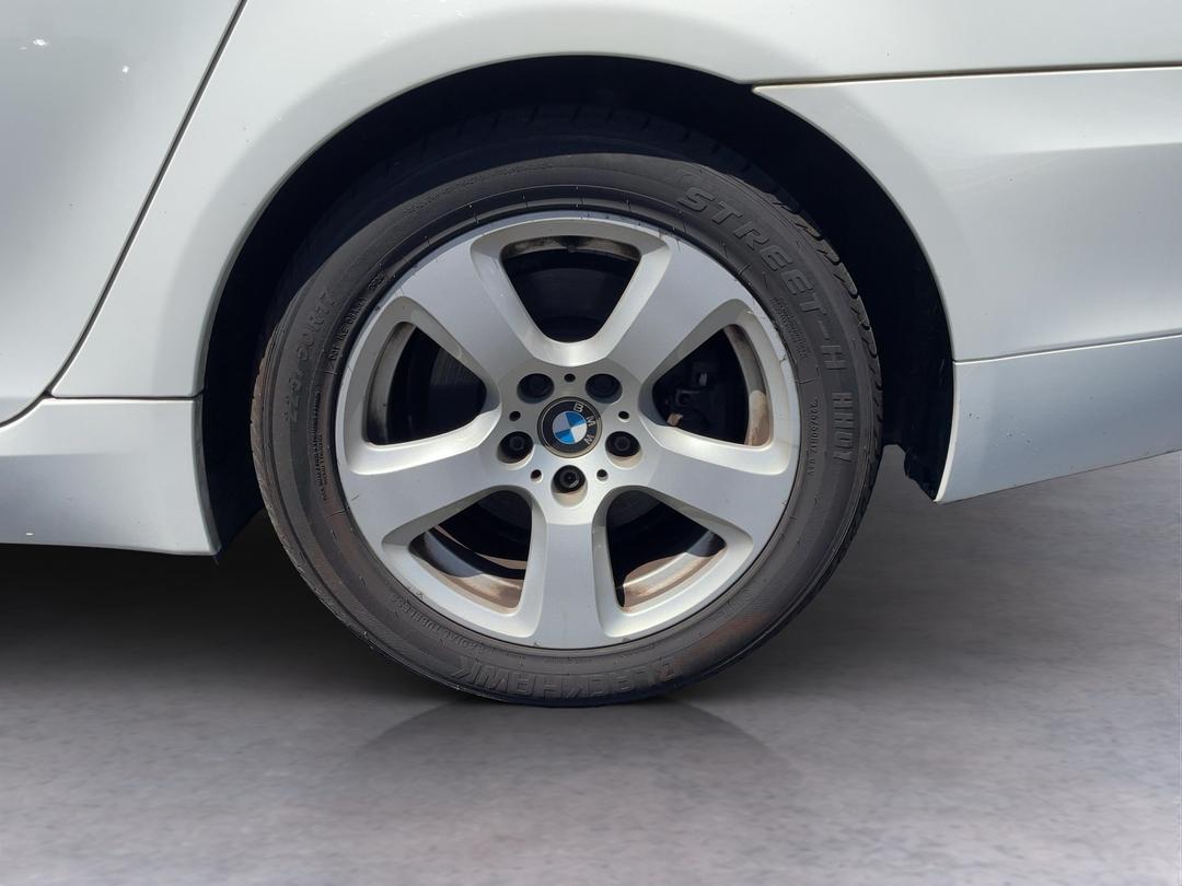 Photo '9' of BMW 5 Series 525I Photo '9' of BMW 5 Series 525I