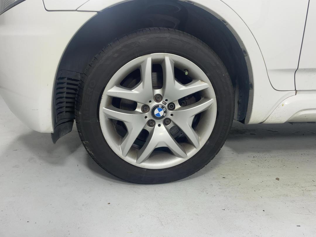 Photo '8' of BMW X3 2.5SI Photo '8' of BMW X3 2.5SI
