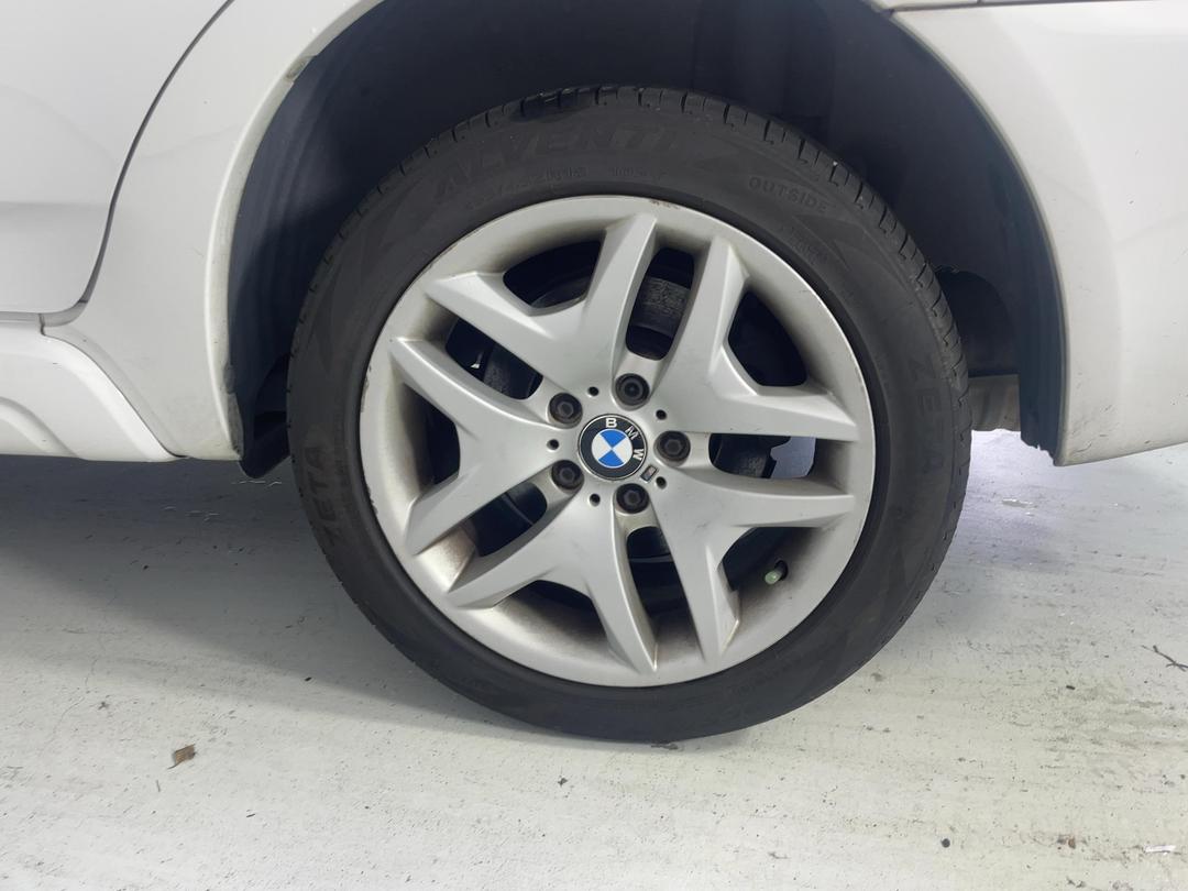 Photo '9' of BMW X3 2.5SI Photo '9' of BMW X3 2.5SI