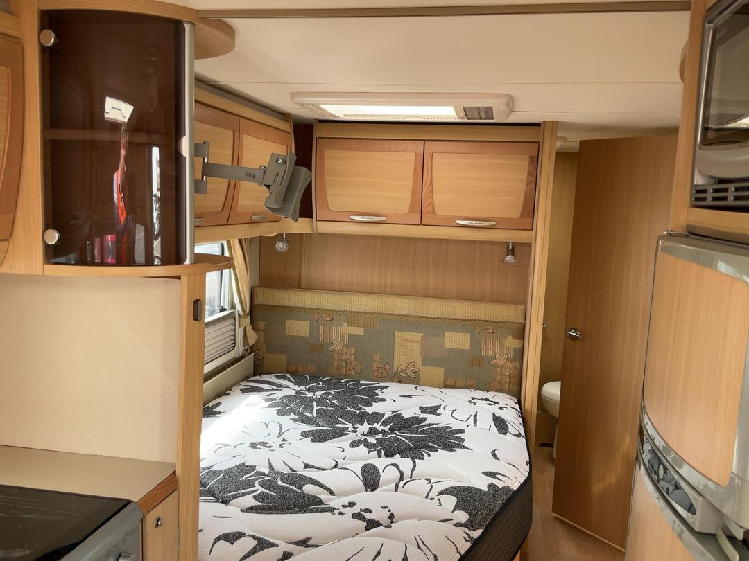 Photo '12' of Caravan Abbey Spectrum 540 Caravan - Tandem Photo '12' of Caravan Abbey Spectrum 540 Caravan - Tandem