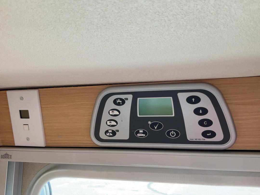 Photo '14' of Caravan Abbey Spectrum 540 Caravan - Tandem Photo '14' of Caravan Abbey Spectrum 540 Caravan - Tandem