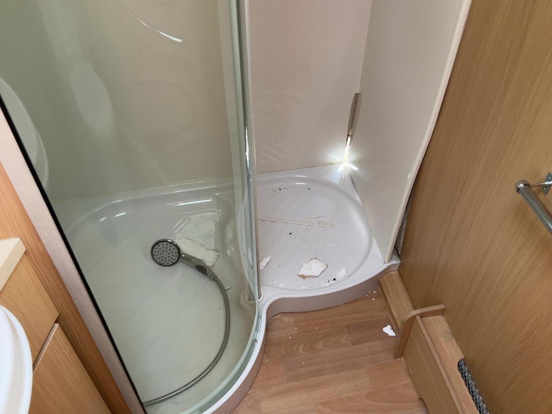 Photo '18' of Caravan Abbey Spectrum 540 Caravan - Tandem Photo '18' of Caravan Abbey Spectrum 540 Caravan - Tandem