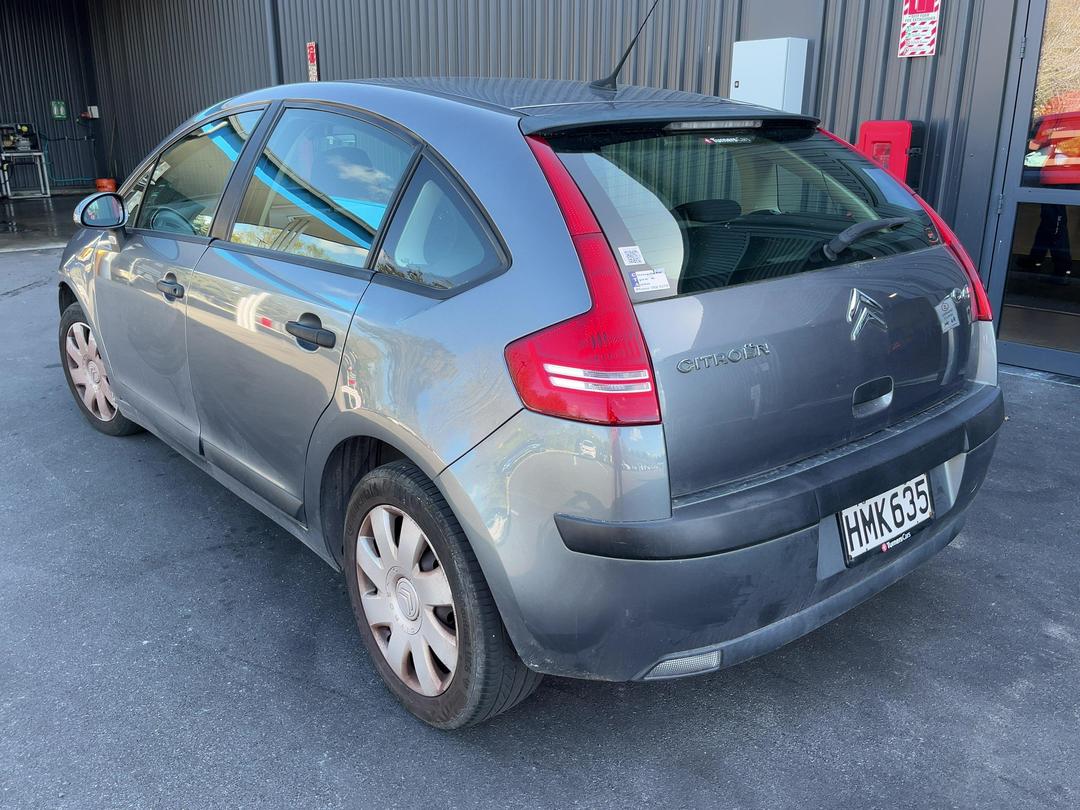 Photo '10' of Citroen C4 Photo '10' of Citroen C4
