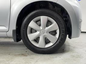 Photo '9' of Daihatsu Sirion