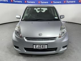 Photo '2' of Daihatsu Sirion