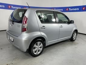 Photo '7' of Daihatsu Sirion