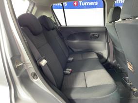 Photo '20' of Daihatsu Sirion