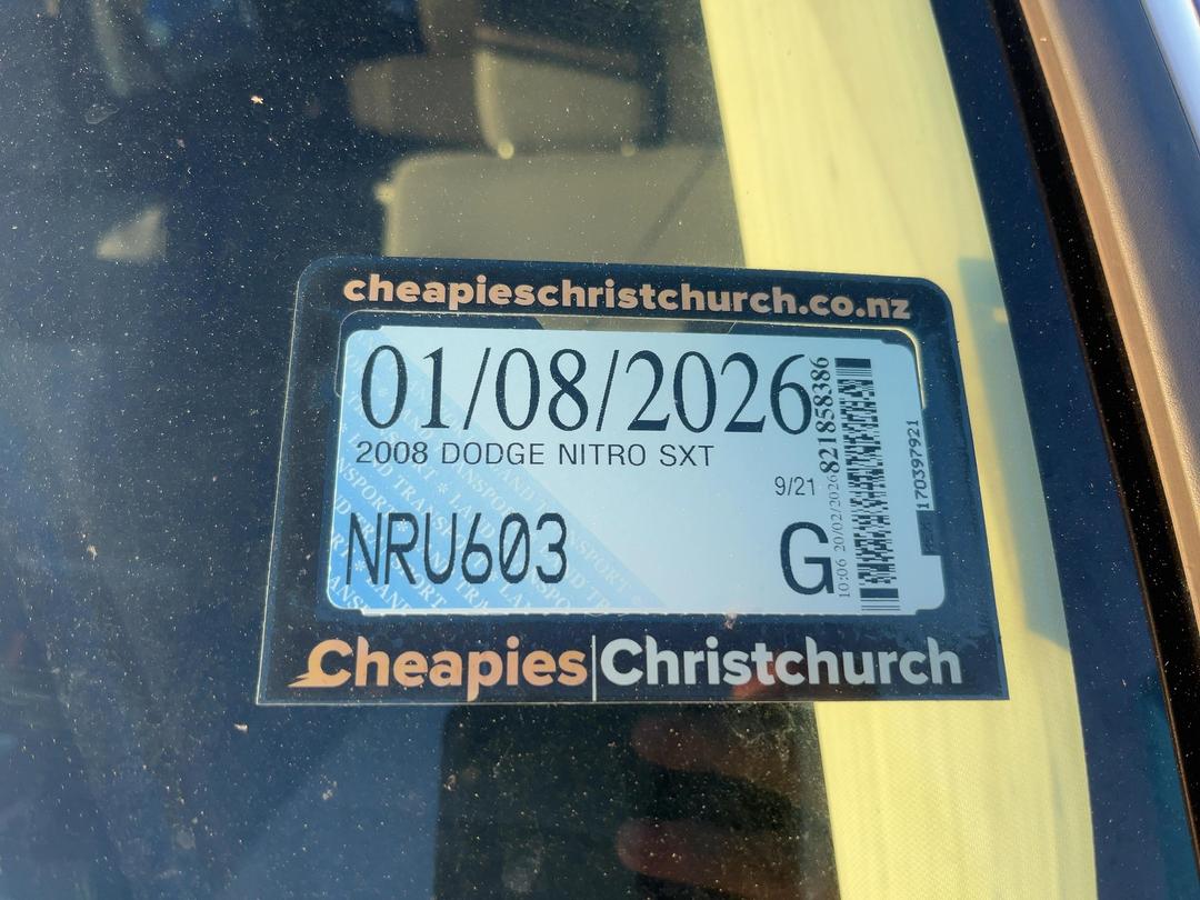 Photo '19' of Dodge Nitro SXT