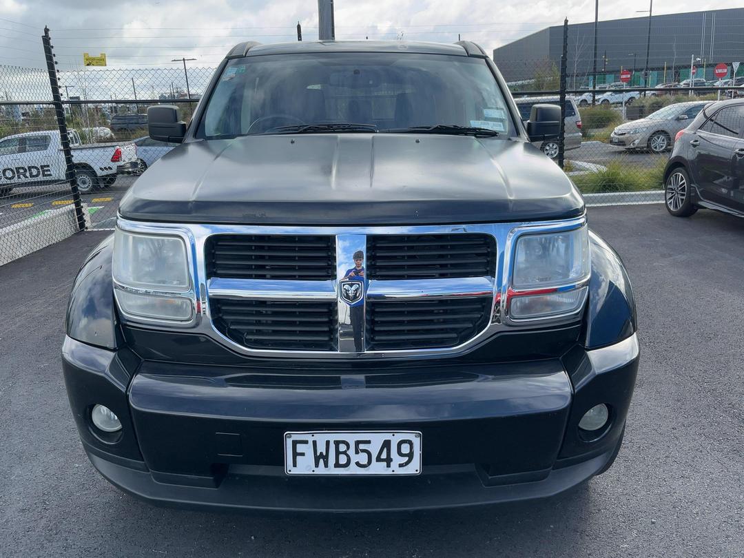 Photo '2' of Dodge Nitro CRD SXT Photo '2' of Dodge Nitro CRD SXT