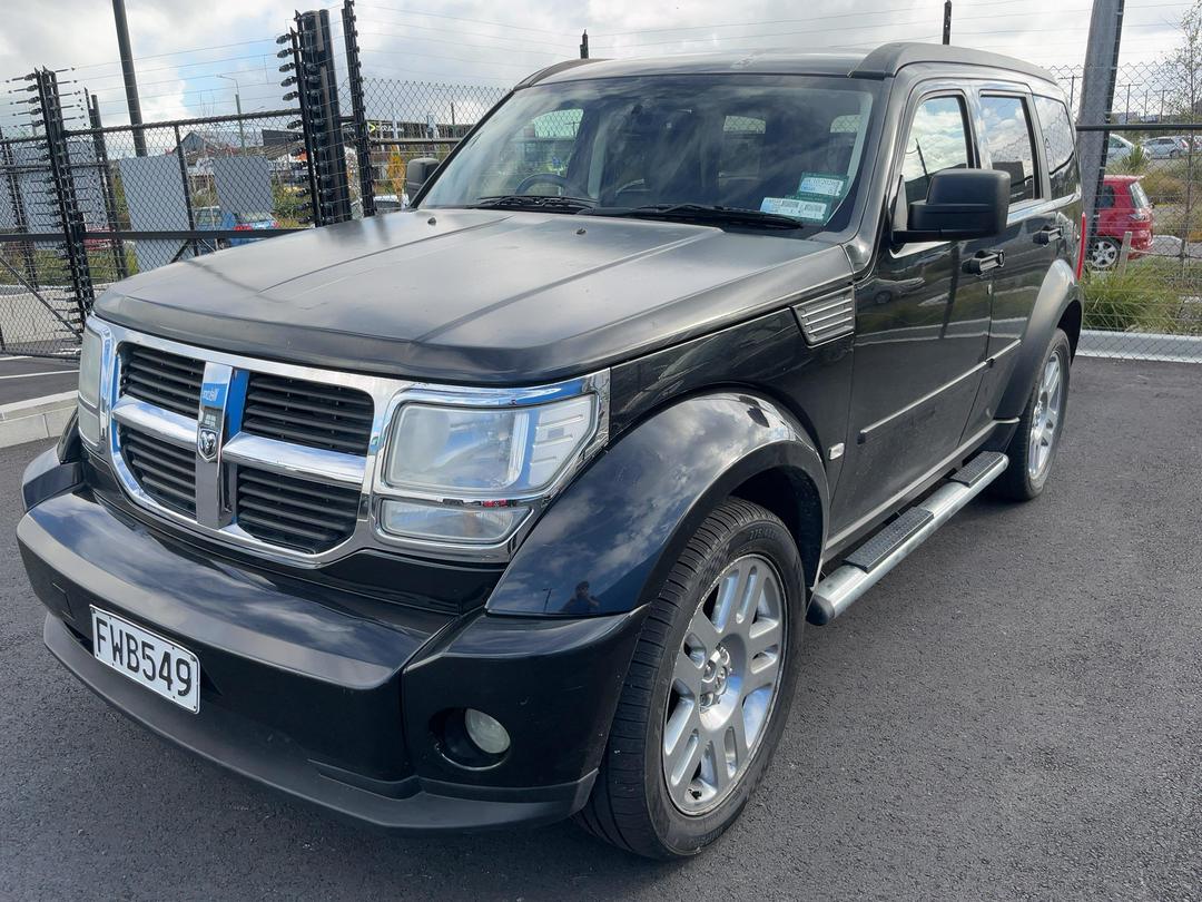 Photo '3' of Dodge Nitro CRD SXT Photo '3' of Dodge Nitro CRD SXT