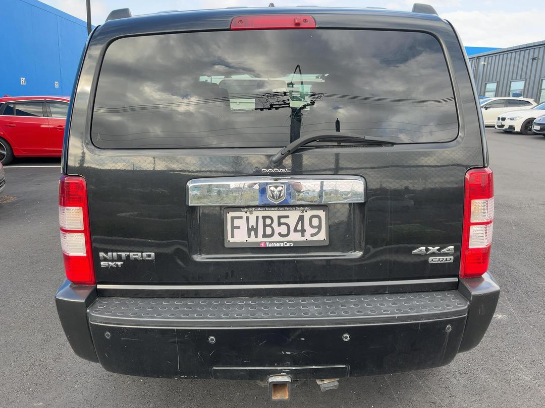 Photo '5' of Dodge Nitro CRD SXT Photo '5' of Dodge Nitro CRD SXT