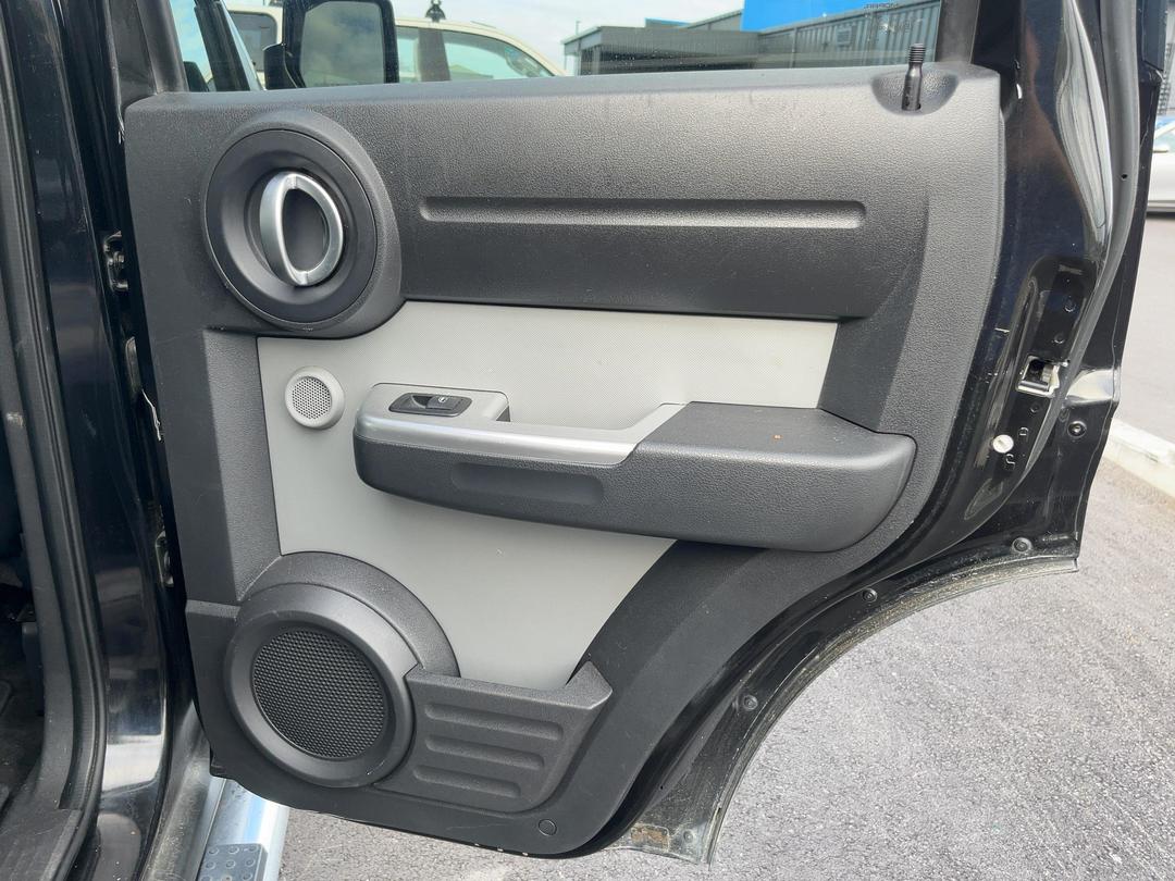 Photo '17' of Dodge Nitro CRD SXT Photo '17' of Dodge Nitro CRD SXT