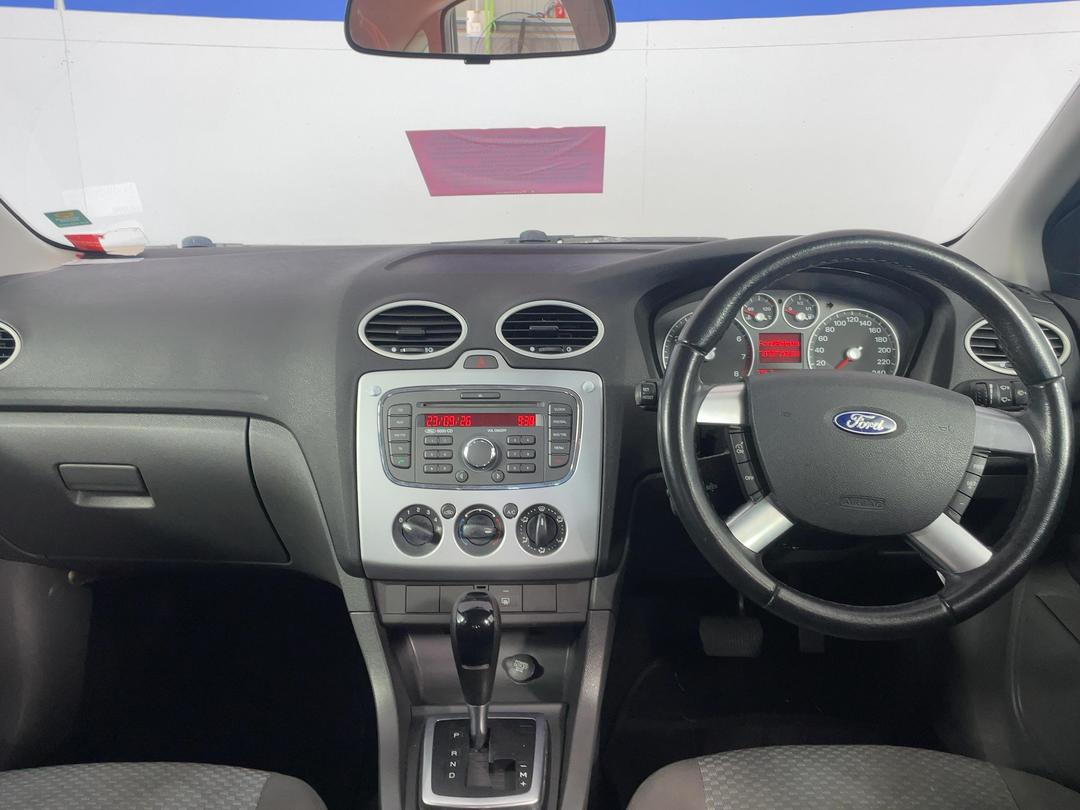 Photo '15' of Ford Focus Photo '15' of Ford Focus