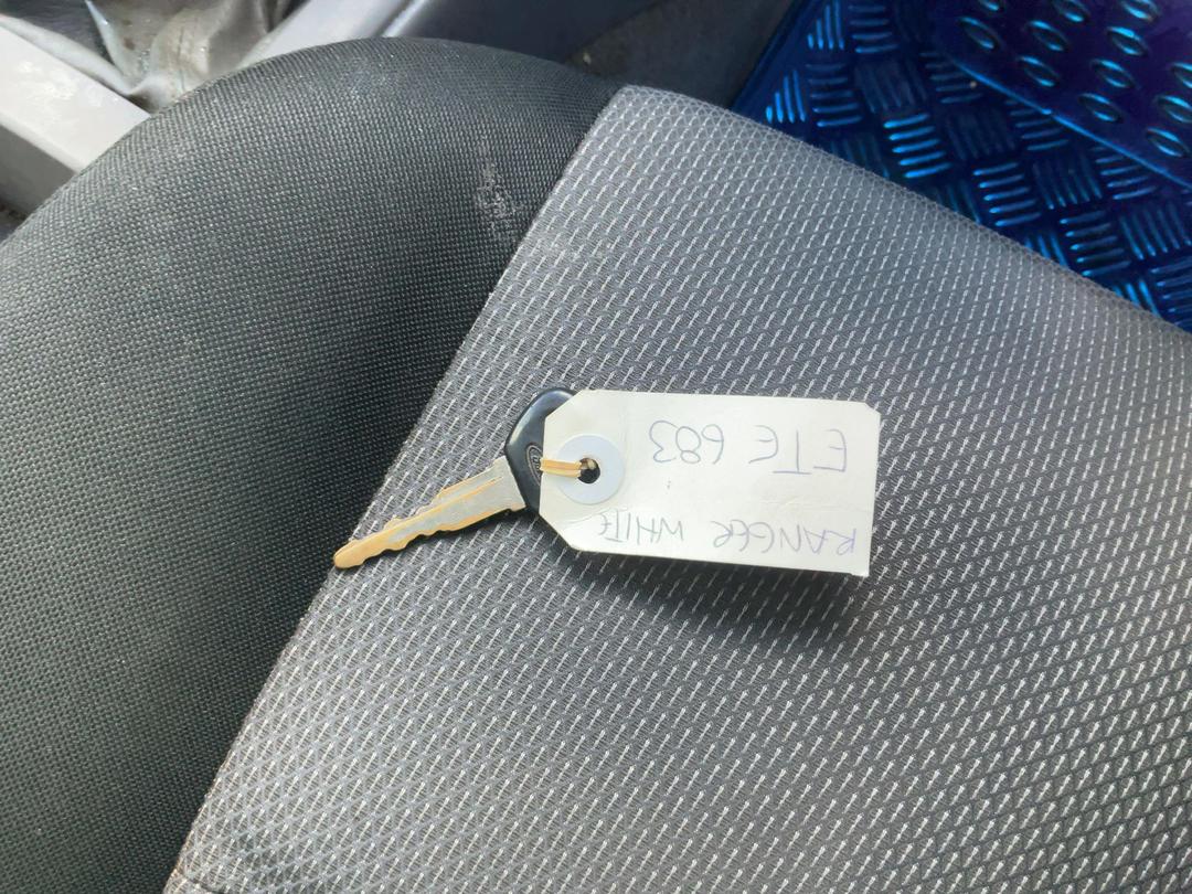 Photo '14' of Ford Ranger TD XL RC W/S