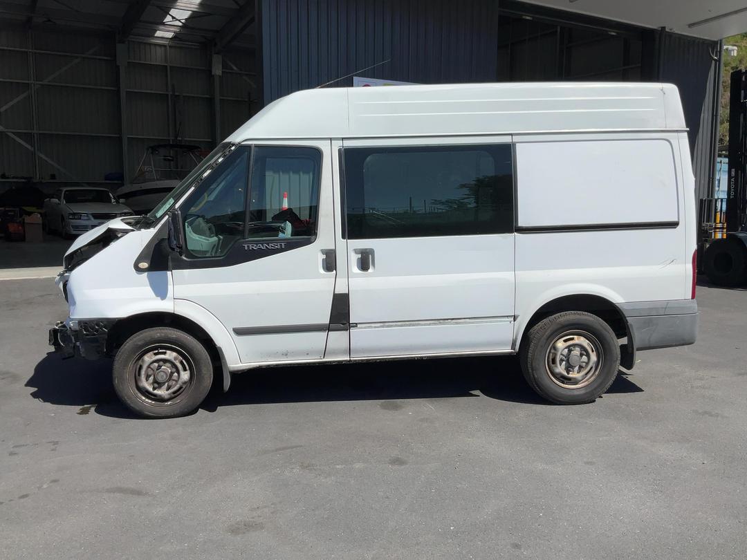 Photo '4' of Ford Transit SWB Mroof