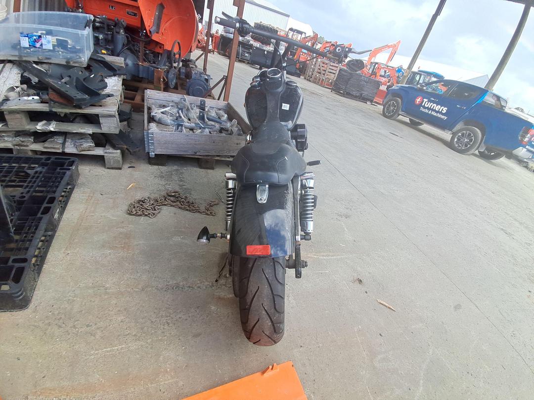 Photo '5' of Harley Davidson FXD Street BOB