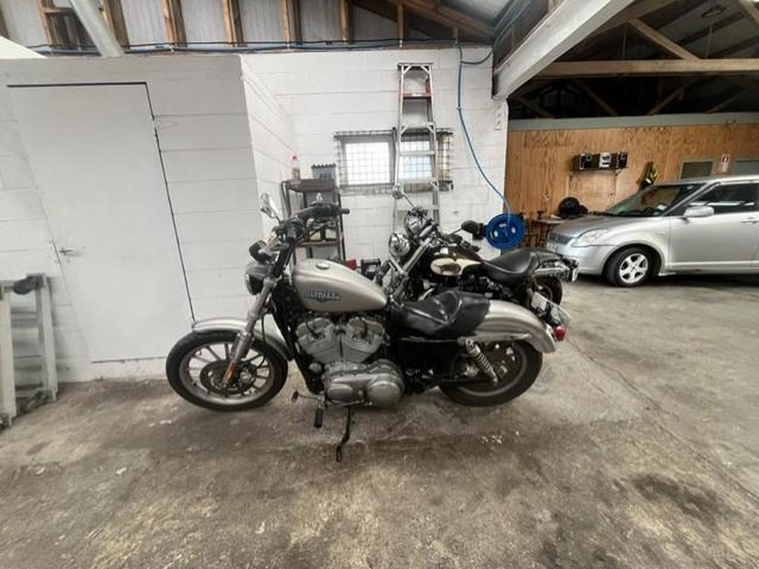 Photo '3' of Harley Davidson Sportster 08 LOW 883 Photo '3' of Harley Davidson Sportster 08 LOW 883