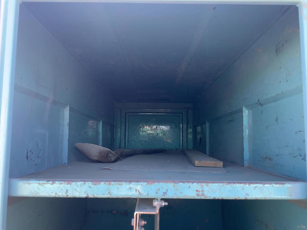 Photo '17' of Hino Dutro XZU417R Tipper