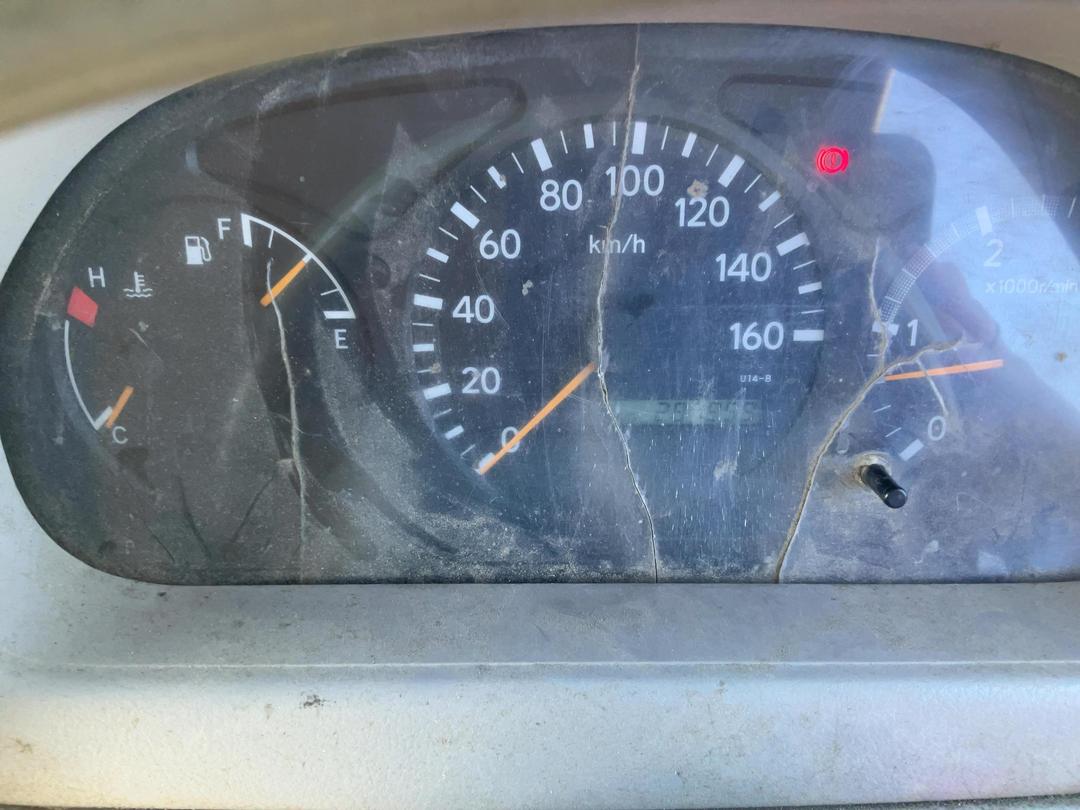 Photo '26' of Hino Dutro XZU417R Tipper