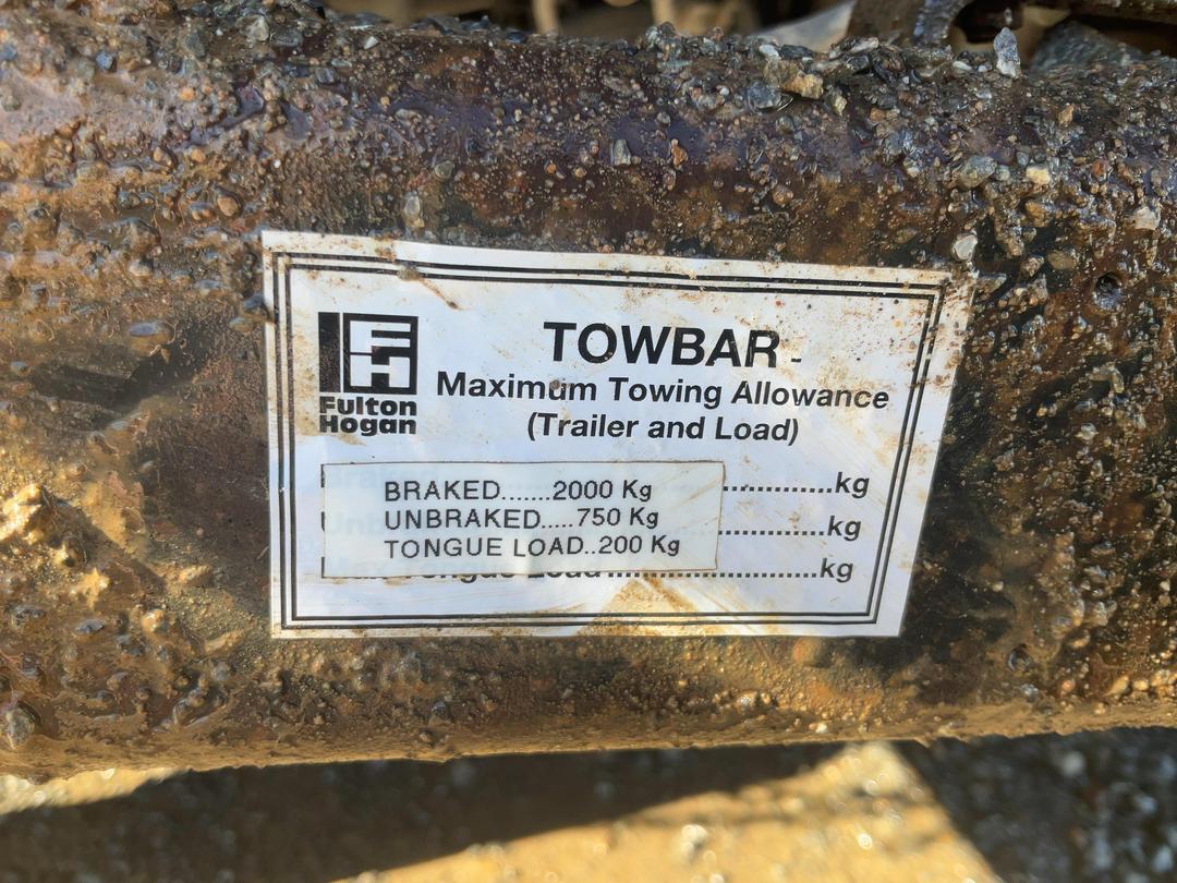 Photo '33' of Hino Dutro XZU417R Tipper