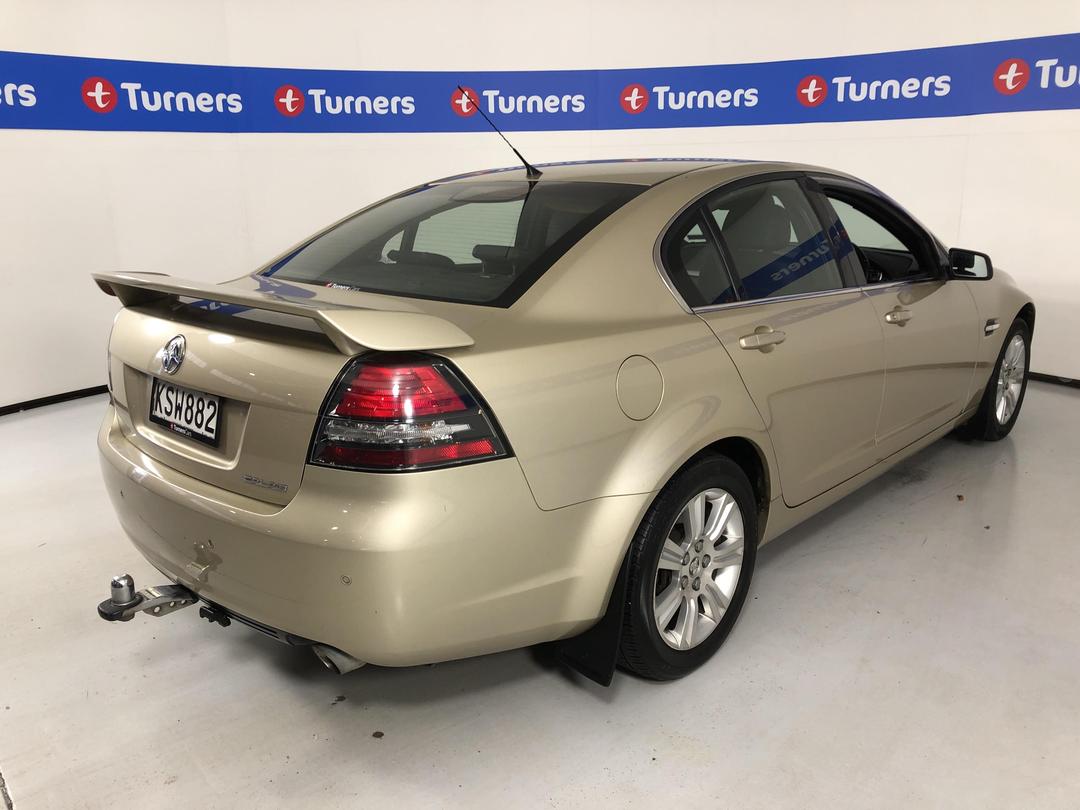 Photo '7' of Holden Commodore