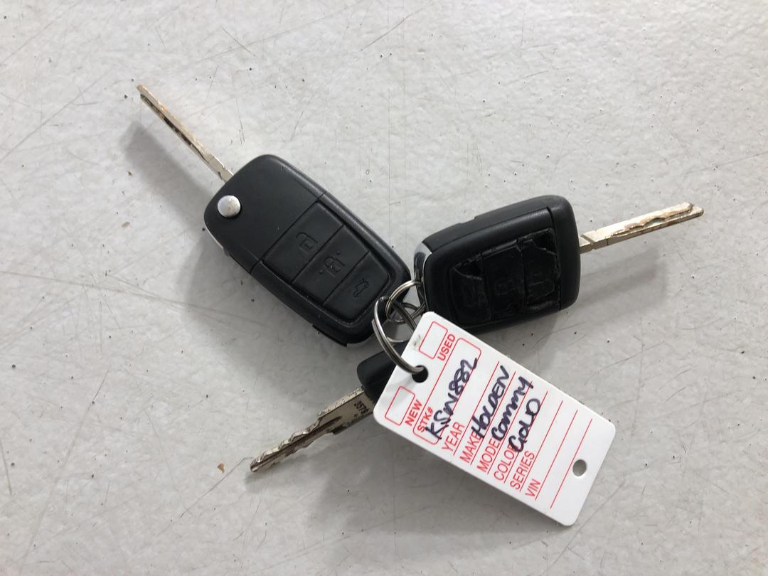 Photo '22' of Holden Commodore